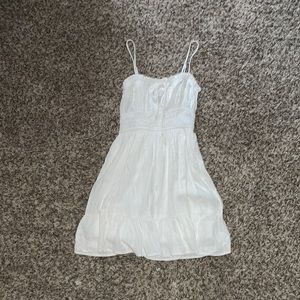 White flowy dress; Forever 21; Spaghetti straps